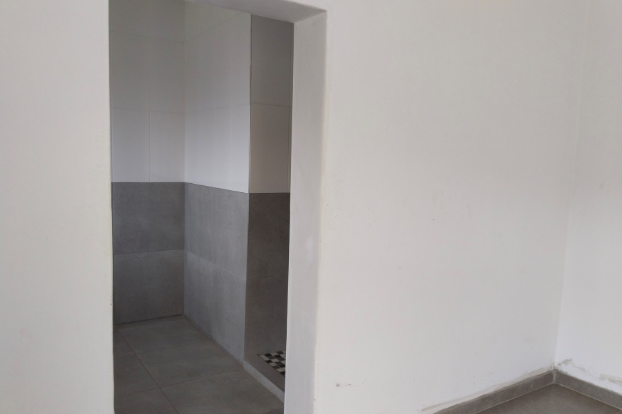 7 Bedroom Property for Sale in Gateway Manor North West